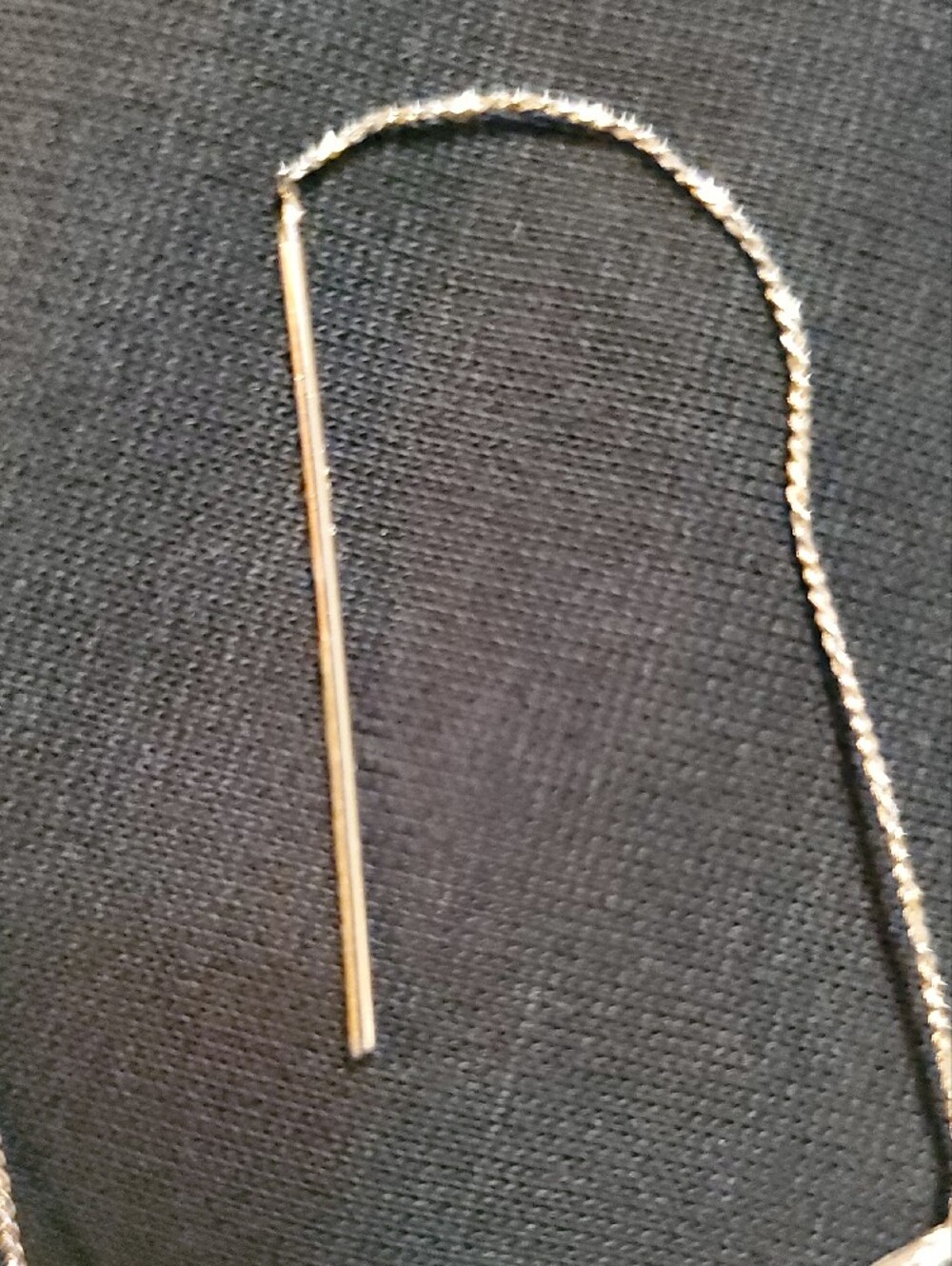 Elegant Gold Circle Threader Earrings - Minimal Women's Jewelry - Picture 4 of 5